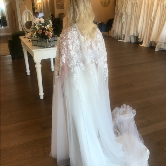 Wedding Gown by Theia Lotus - Picture 3 of 7